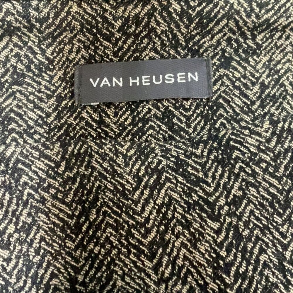 NWT Van Heusen Size 6 Casual pants - Picture 3 of 5